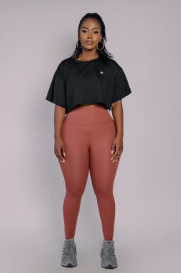 Black Liber Cropped Tee